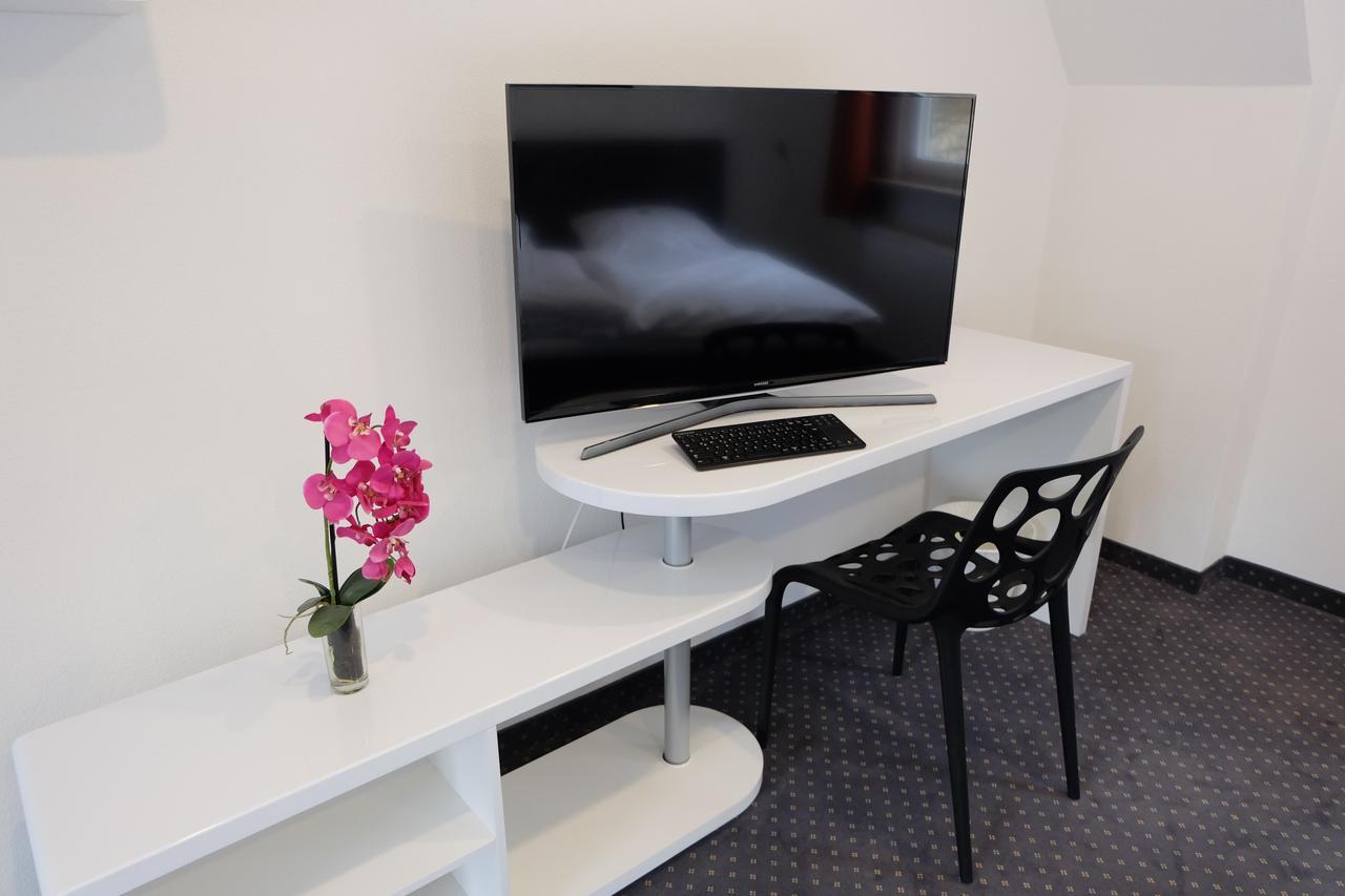 Hs Hotel Stromberg Щромберг Екстериор снимка