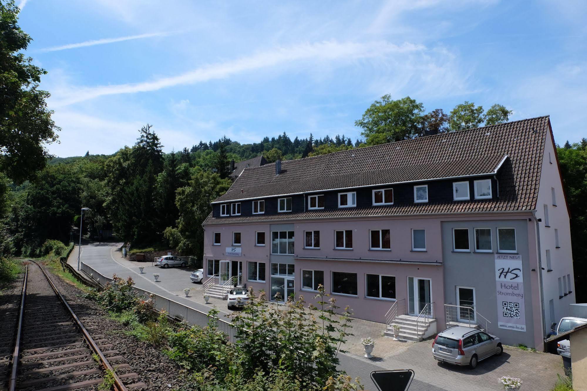 Hs Hotel Stromberg Щромберг Екстериор снимка